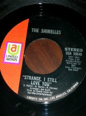 画像1: SHIRELLES♪STRANGE, I STILL LOVE YOU♪ (1)