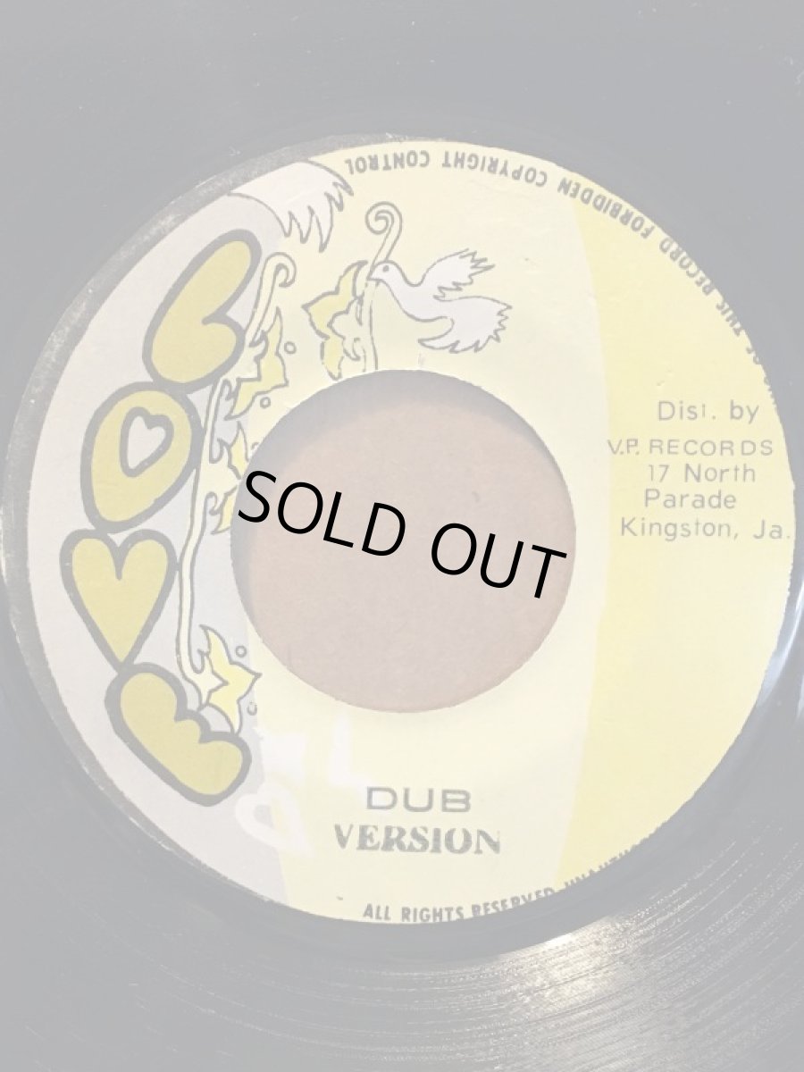 画像2: JOHNNY CLARKE  ♪ LOVE ME FOREVER  ♪ (2)