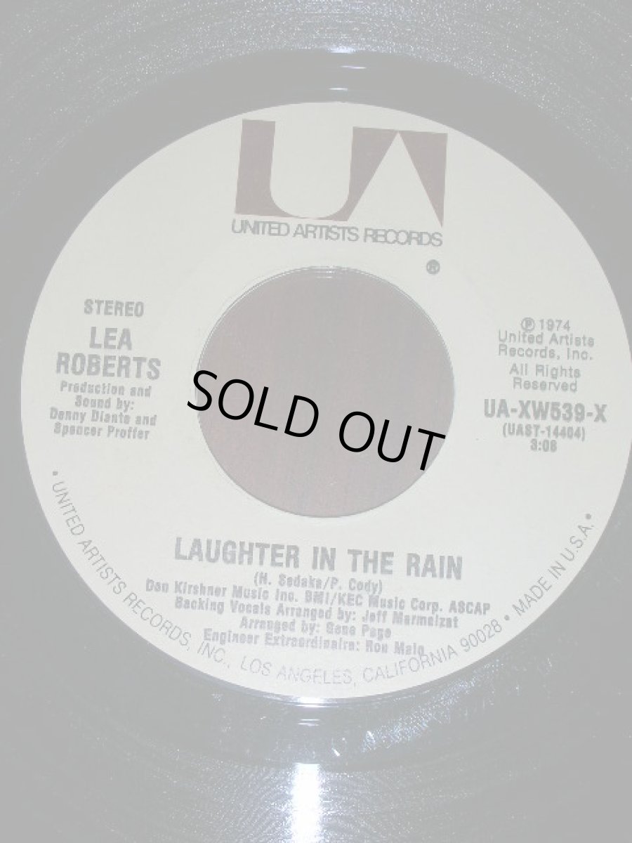 画像1: LEA ROBERTS♪LAUGHTER IN THE RAIN♪ (1)